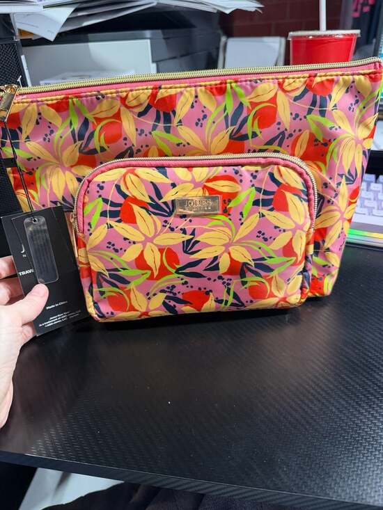 Jones New York Handbags - Jones New York Floral Print Travel Cosmetic Bag